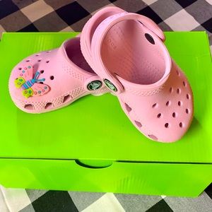 EUC Crocs Toddler Girls light Pink Size 5